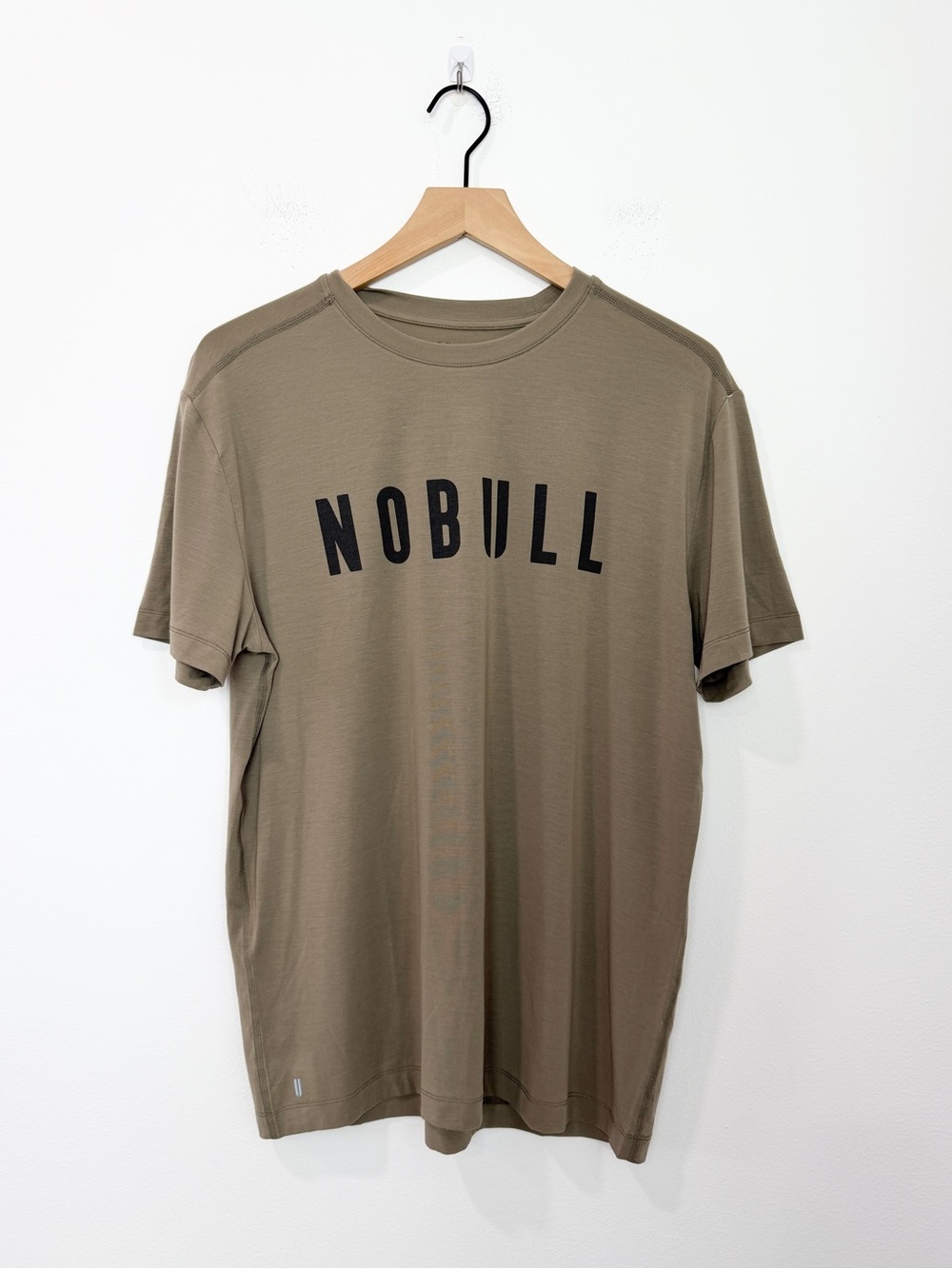 NOBULL Men’s Tee Ultrasoft Workout Tee Shirt Short Sleeves Brown Neutral Large